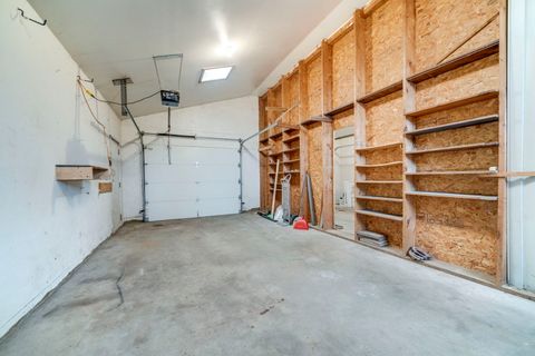 Tiny photo for 1523 Minns Drive, Machesney Park, IL 61115 (MLS # 12525381)