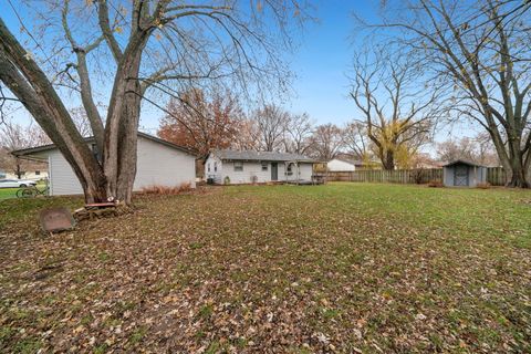 Tiny photo for 1523 Minns Drive, Machesney Park, IL 61115 (MLS # 12525381)