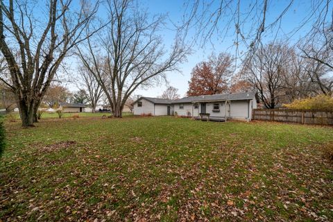 Tiny photo for 1523 Minns Drive, Machesney Park, IL 61115 (MLS # 12525381)