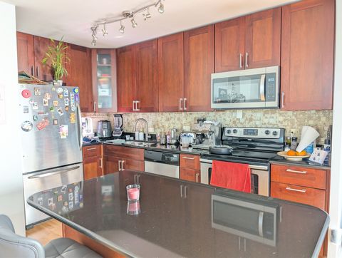 Tiny photo for 3900 N Lake Shore Drive #5H, Chicago, IL 60613 (MLS # 12556762)