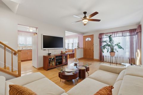 Tiny photo for 5004 S Knox Avenue, Chicago, IL 60632 (MLS # 12547709)