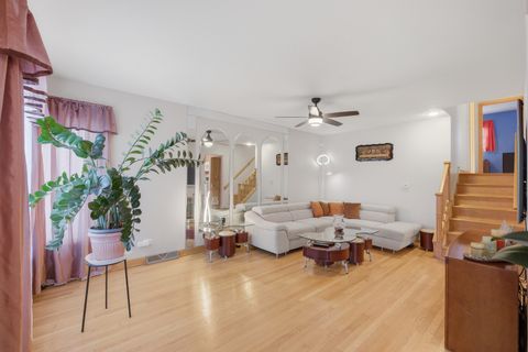 Tiny photo for 5004 S Knox Avenue, Chicago, IL 60632 (MLS # 12547709)