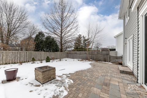 Tiny photo for 515 Cimarron Drive W, Aurora, IL 60504 (MLS # 12518643)