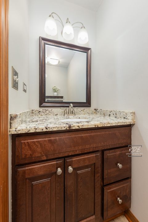 Tiny photo for 515 Cimarron Drive W, Aurora, IL 60504 (MLS # 12518643)