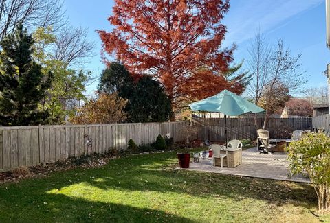 Tiny photo for 515 Cimarron Drive W, Aurora, IL 60504 (MLS # 12518643)