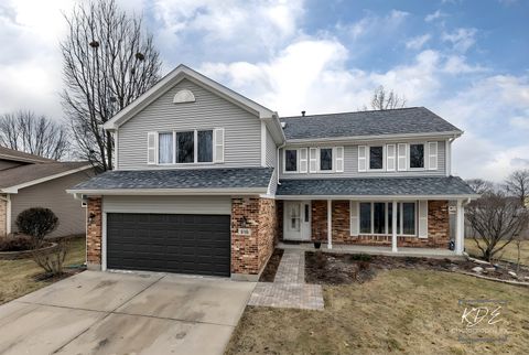 Tiny photo for 515 Cimarron Drive W, Aurora, IL 60504 (MLS # 12518643)