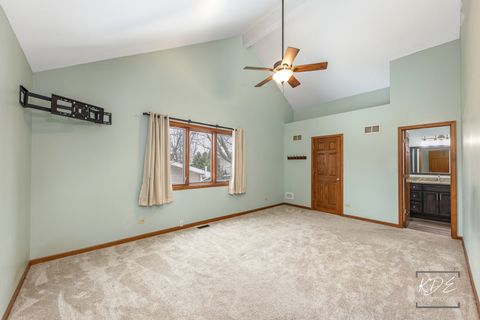 Tiny photo for 515 Cimarron Drive W, Aurora, IL 60504 (MLS # 12518643)