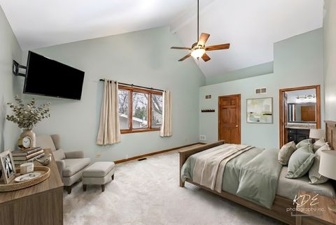 Tiny photo for 515 Cimarron Drive W, Aurora, IL 60504 (MLS # 12518643)