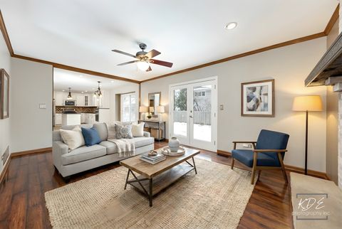 Tiny photo for 515 Cimarron Drive W, Aurora, IL 60504 (MLS # 12518643)