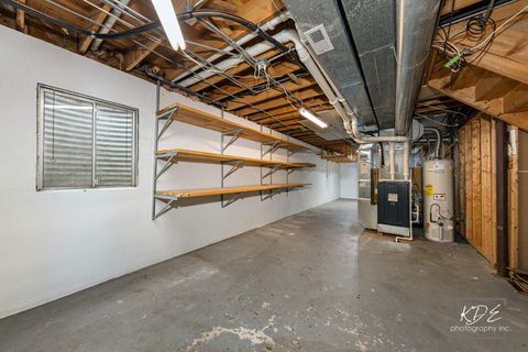 Tiny photo for 515 Cimarron Drive W, Aurora, IL 60504 (MLS # 12518643)