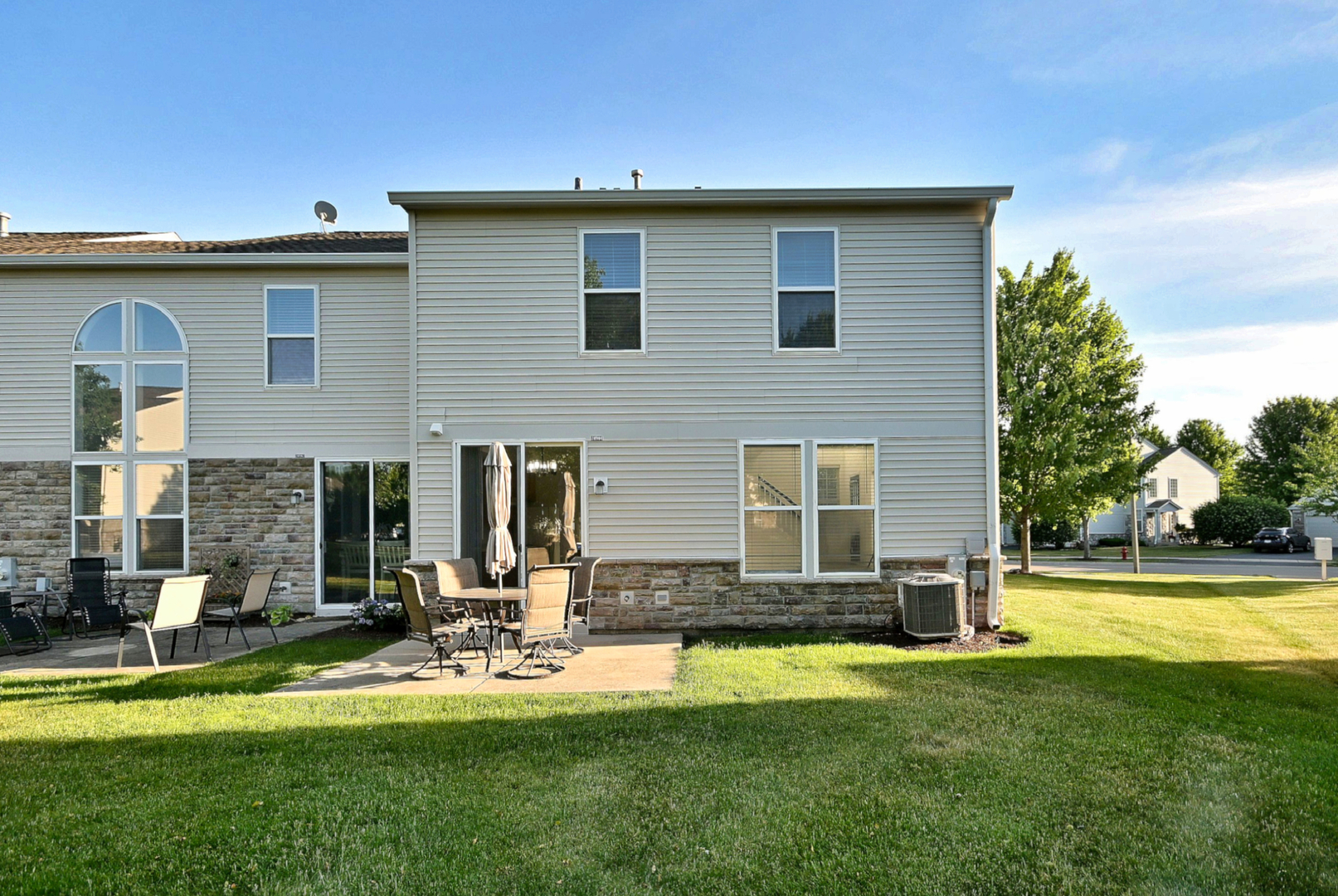 24944 W Franklin Lane 24944