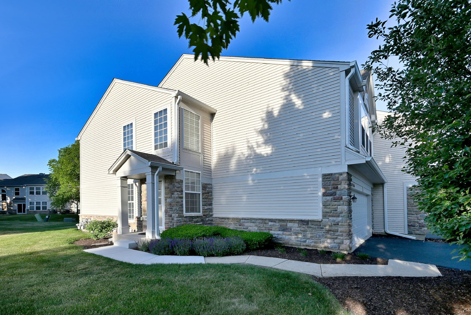 24944 W Franklin Lane 24944