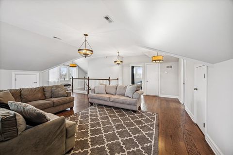 Tiny photo for 315 Bartram Road, Riverside, IL 60546 (MLS # 12557028)