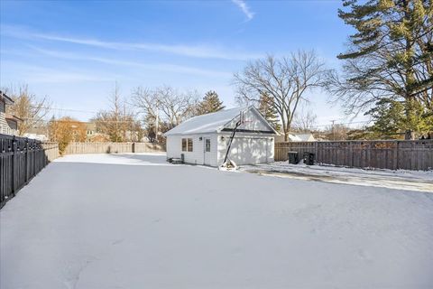 Tiny photo for 315 Bartram Road, Riverside, IL 60546 (MLS # 12557028)