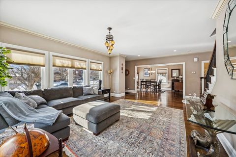 Tiny photo for 315 Bartram Road, Riverside, IL 60546 (MLS # 12557028)