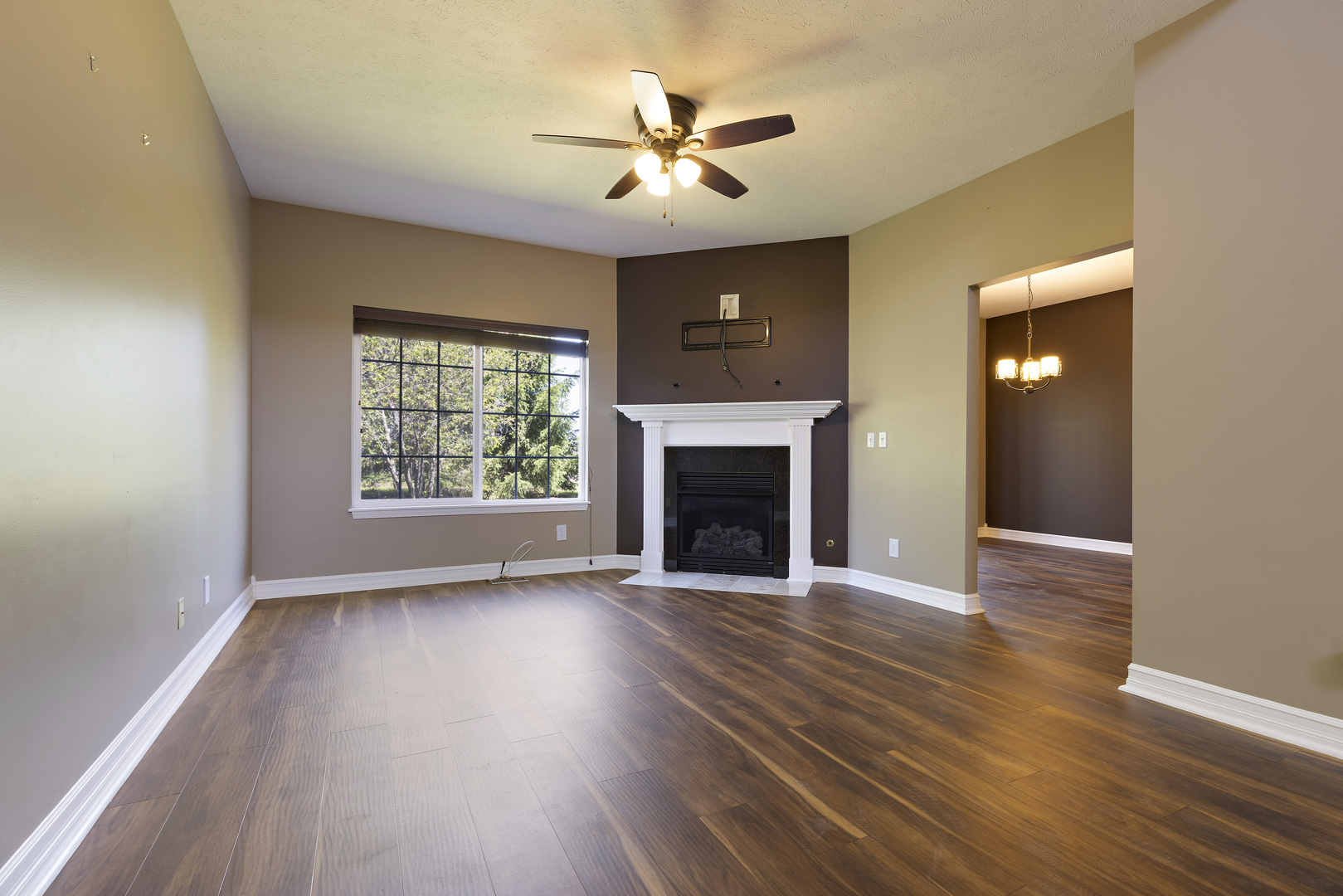 2246 Derby Lane