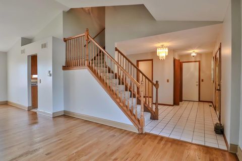 Tiny photo for 1125 darin Drive, Lockport, IL 60441 (MLS # 12629217)