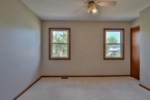 Tiny photo for 1125 darin Drive, Lockport, IL 60441 (MLS # 12629217)