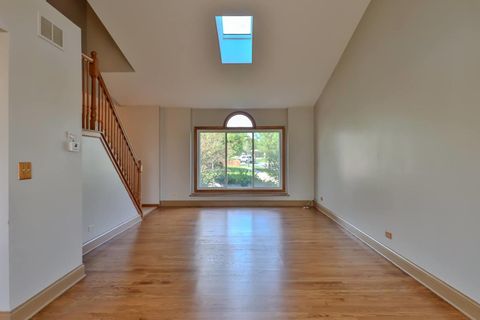 Tiny photo for 1125 darin Drive, Lockport, IL 60441 (MLS # 12629217)