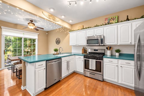 Tiny photo for 227 Wimbledon Place, Bloomingdale, IL 60108 (MLS # 12787976)