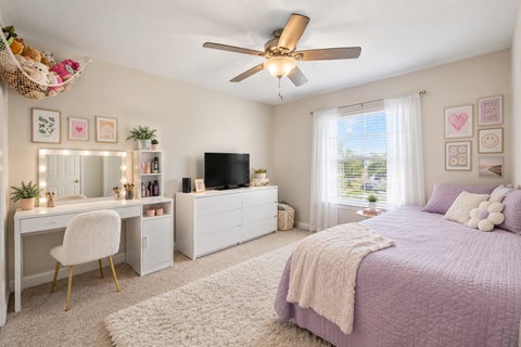 Tiny photo for 227 Wimbledon Place, Bloomingdale, IL 60108 (MLS # 12787976)