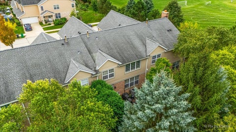 Tiny photo for 227 Wimbledon Place, Bloomingdale, IL 60108 (MLS # 12787976)