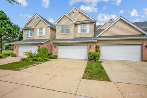Tiny photo for 227 Wimbledon Place, Bloomingdale, IL 60108 (MLS # 12787976)