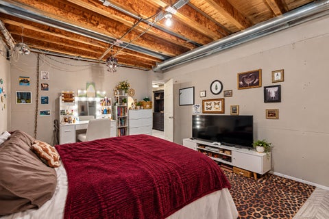 Tiny photo for 227 Wimbledon Place, Bloomingdale, IL 60108 (MLS # 12787976)