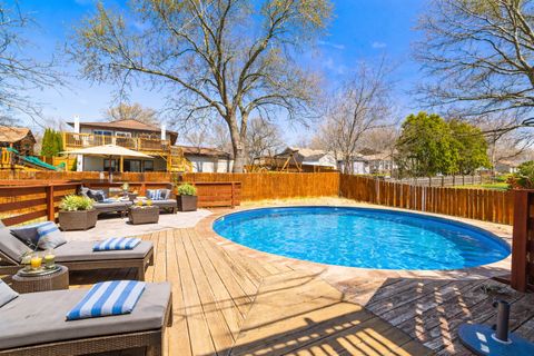 Tiny photo for 251 Hawthorne Drive, Bloomingdale, IL 60108 (MLS # 12630493)