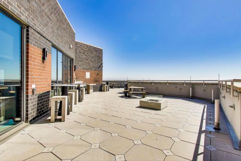 Tiny photo for 3660 N Lake Shore Drive #904, Chicago, IL 60613 (MLS # 12503193)