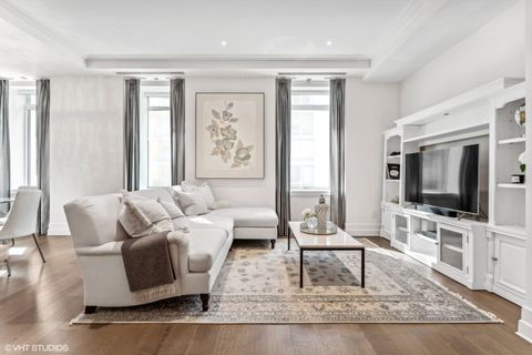 Tiny photo for 435 N Michigan Avenue #810, Chicago, IL 60611 (MLS # 12541624)