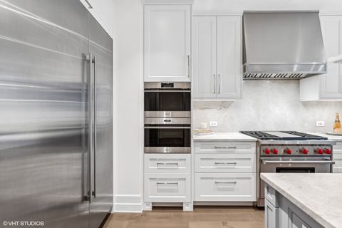 Tiny photo for 435 N Michigan Avenue #810, Chicago, IL 60611 (MLS # 12541624)