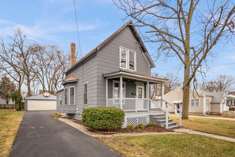 Photo of 627 N 14th Street, DeKalb, IL 60115 (MLS # 12596715)