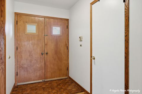 Tiny photo for 182 Riverside Island Drive, Fox Lake, IL 60020 (MLS # 12614595)