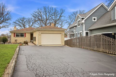 Tiny photo for 182 Riverside Island Drive, Fox Lake, IL 60020 (MLS # 12614595)