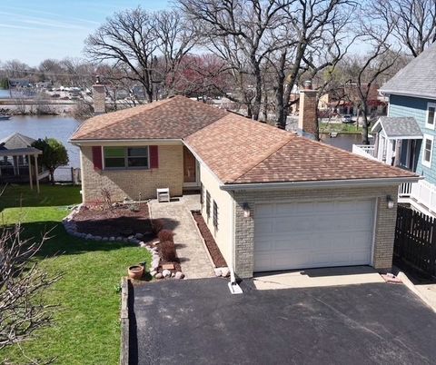 Photo of 182 Riverside Island Drive, Fox Lake, IL 60020 (MLS # 12614595)