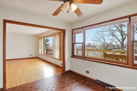 Tiny photo for 182 Riverside Island Drive, Fox Lake, IL 60020 (MLS # 12614595)