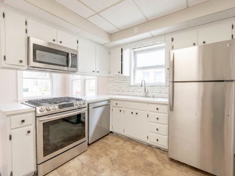 Tiny photo for 9631 S Francisco Avenue, Evergreen Park, IL 60805 (MLS # 12576535)