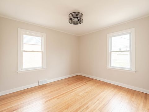 Tiny photo for 9631 S Francisco Avenue, Evergreen Park, IL 60805 (MLS # 12576535)