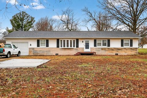 Photo of 1531 Charleston Road, Salem, IL 62881 (MLS # 12536423)