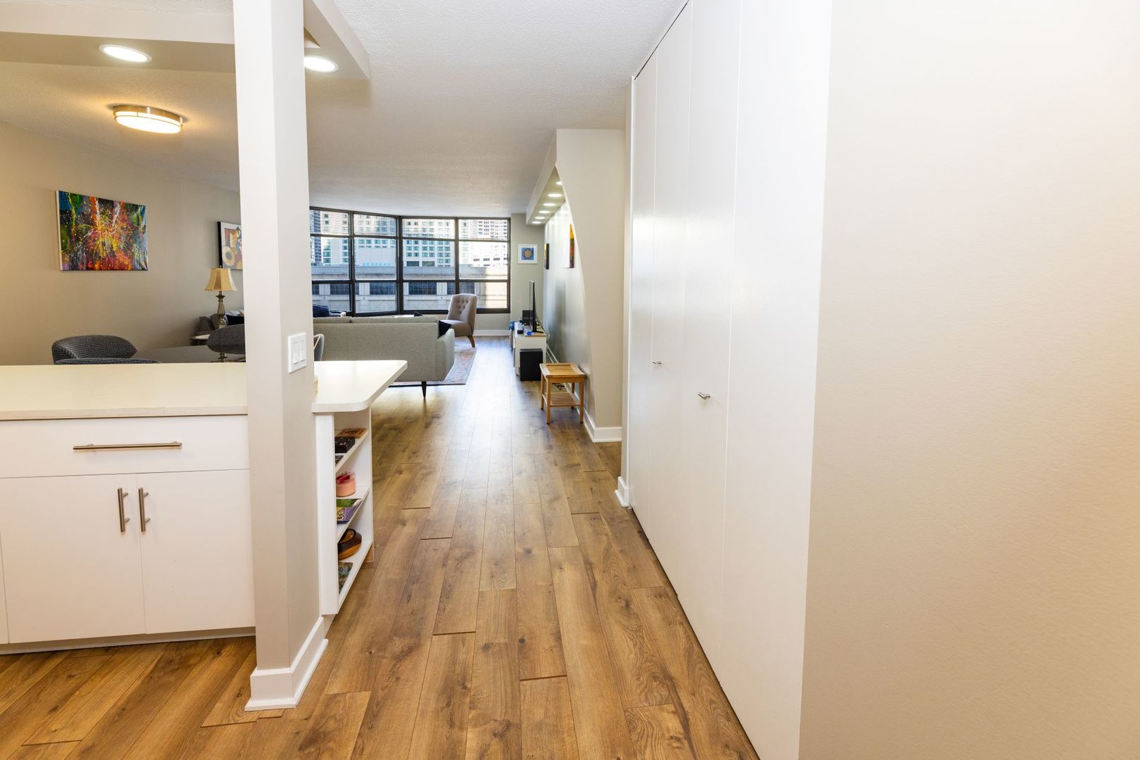 405 N Wabash Avenue 414