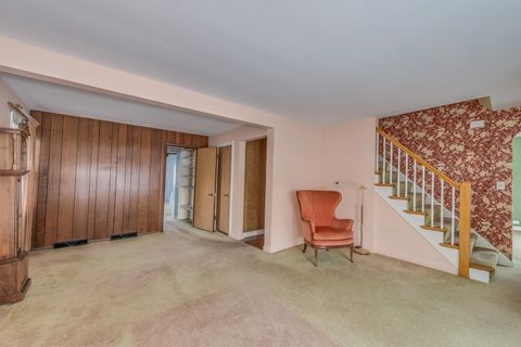 Tiny photo for 7540 W Rosedale Avenue, Chicago, IL 60631 (MLS # 12534192)