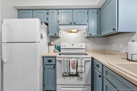 Tiny photo for 6770 181st Street #1412, Tinley Park, IL 60477 (MLS # 12593514)