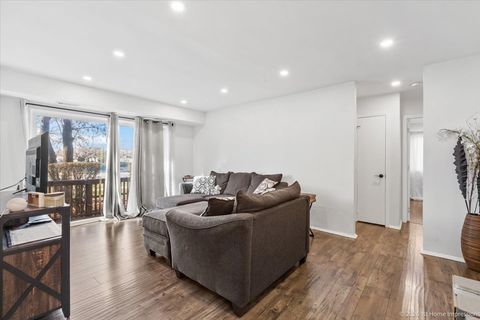 Tiny photo for 6770 181st Street #1412, Tinley Park, IL 60477 (MLS # 12593514)