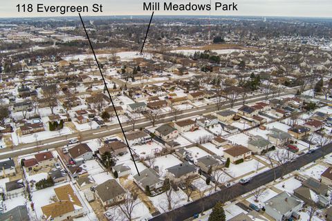 Tiny photo for 118 S Evergreen Avenue, Addison, IL 60101 (MLS # 12550946)