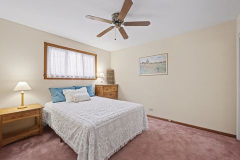 Tiny photo for 118 S Evergreen Avenue, Addison, IL 60101 (MLS # 12550946)