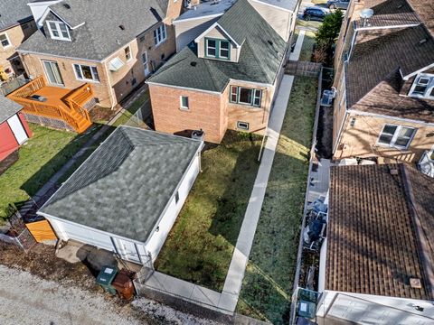 Tiny photo for 4907 Sherwin Avenue, Skokie, IL 60077 (MLS # 12587710)