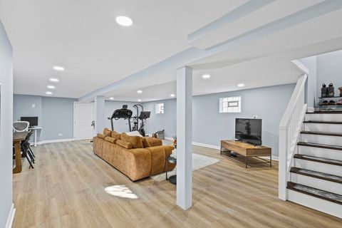 Tiny photo for 4907 Sherwin Avenue, Skokie, IL 60077 (MLS # 12587710)