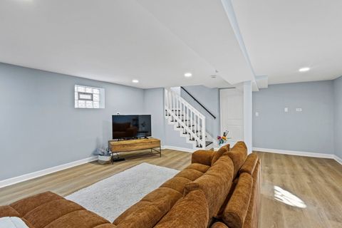 Tiny photo for 4907 Sherwin Avenue, Skokie, IL 60077 (MLS # 12587710)