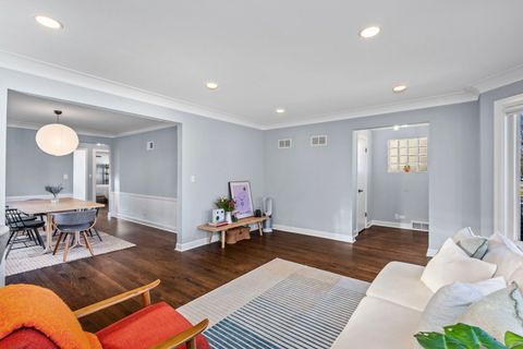 Tiny photo for 4907 Sherwin Avenue, Skokie, IL 60077 (MLS # 12587710)